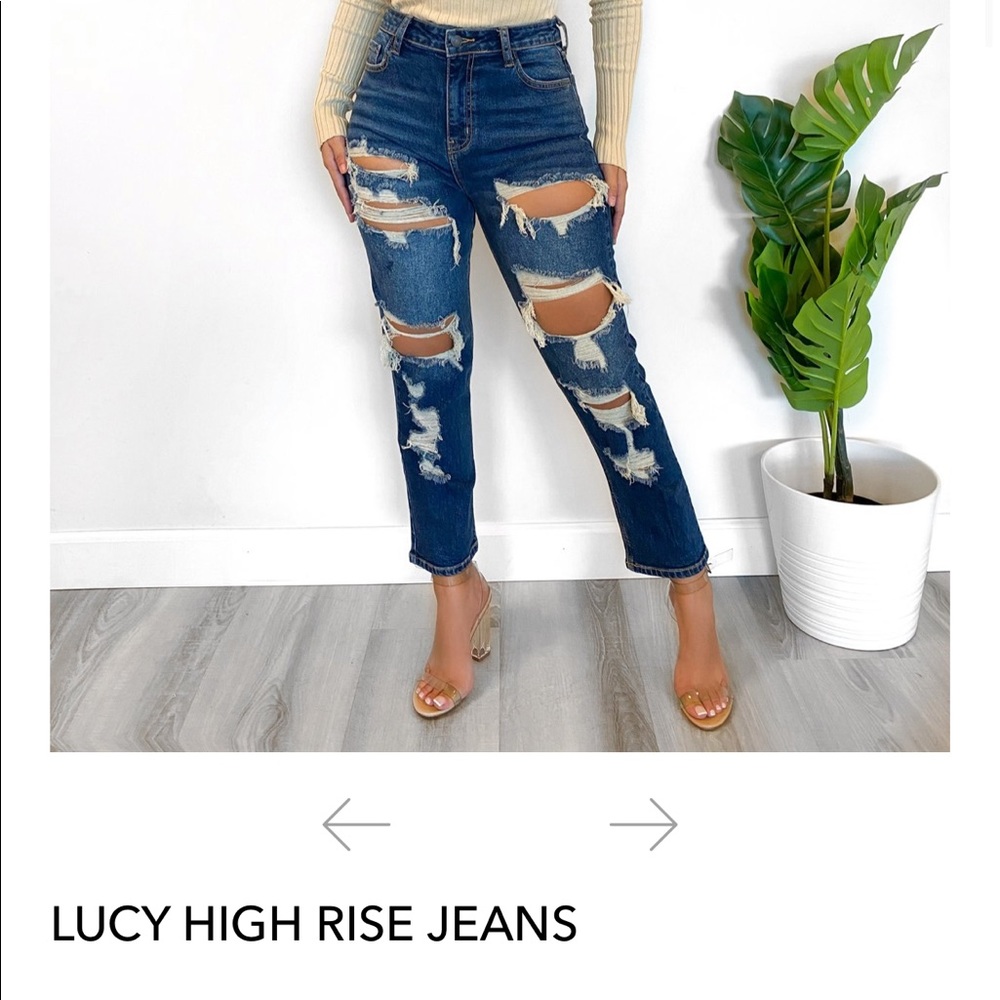 Distressed, high wasted jeans